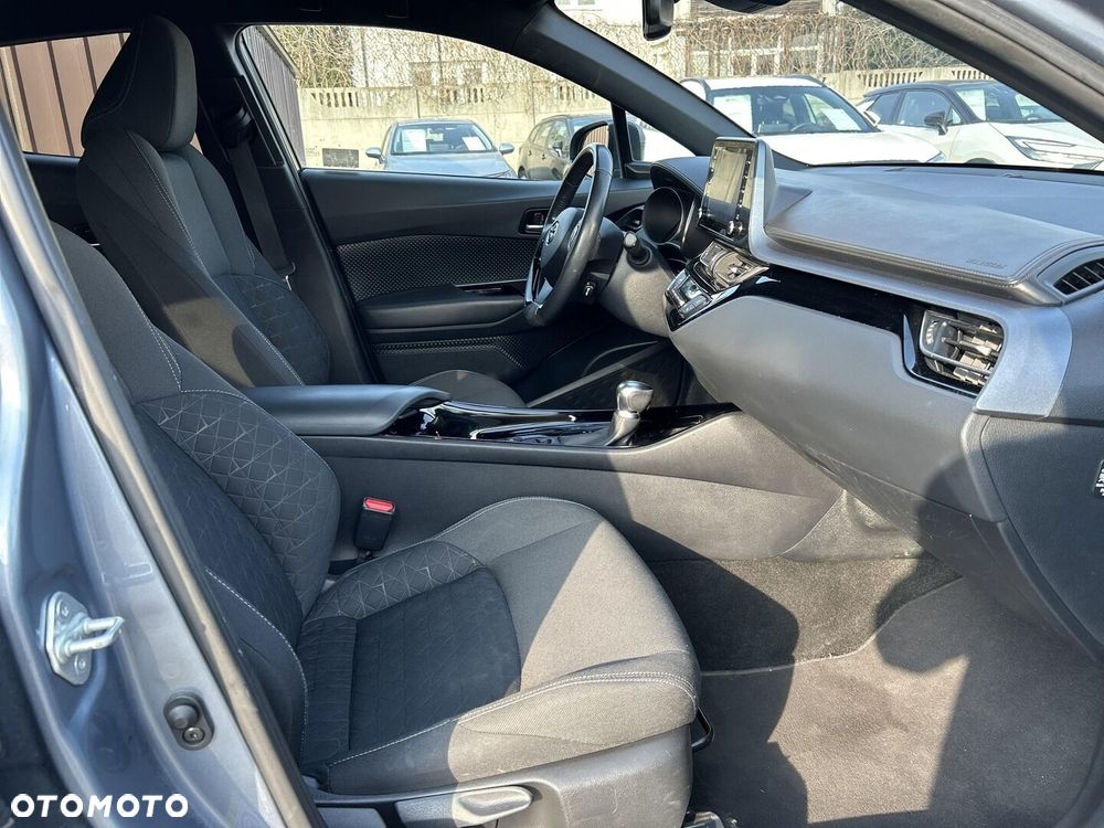 Toyota C-HR 1.8 Hybrid Style - 10