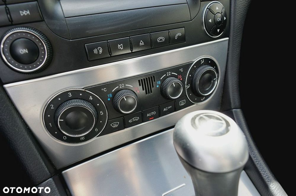 Mercedes-Benz Klasa C 200 Kompressor Automatik - 22