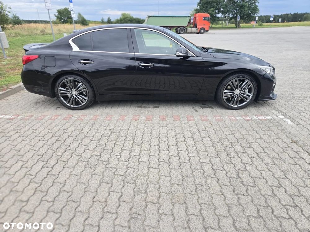 Infiniti Q50 - 1