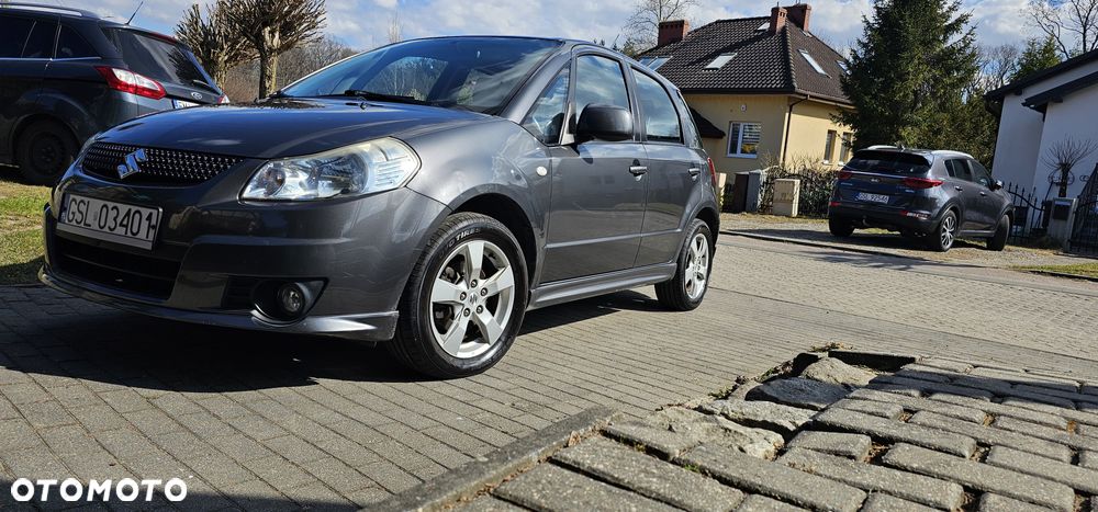 Suzuki SX4 1.6 Comfort - 2