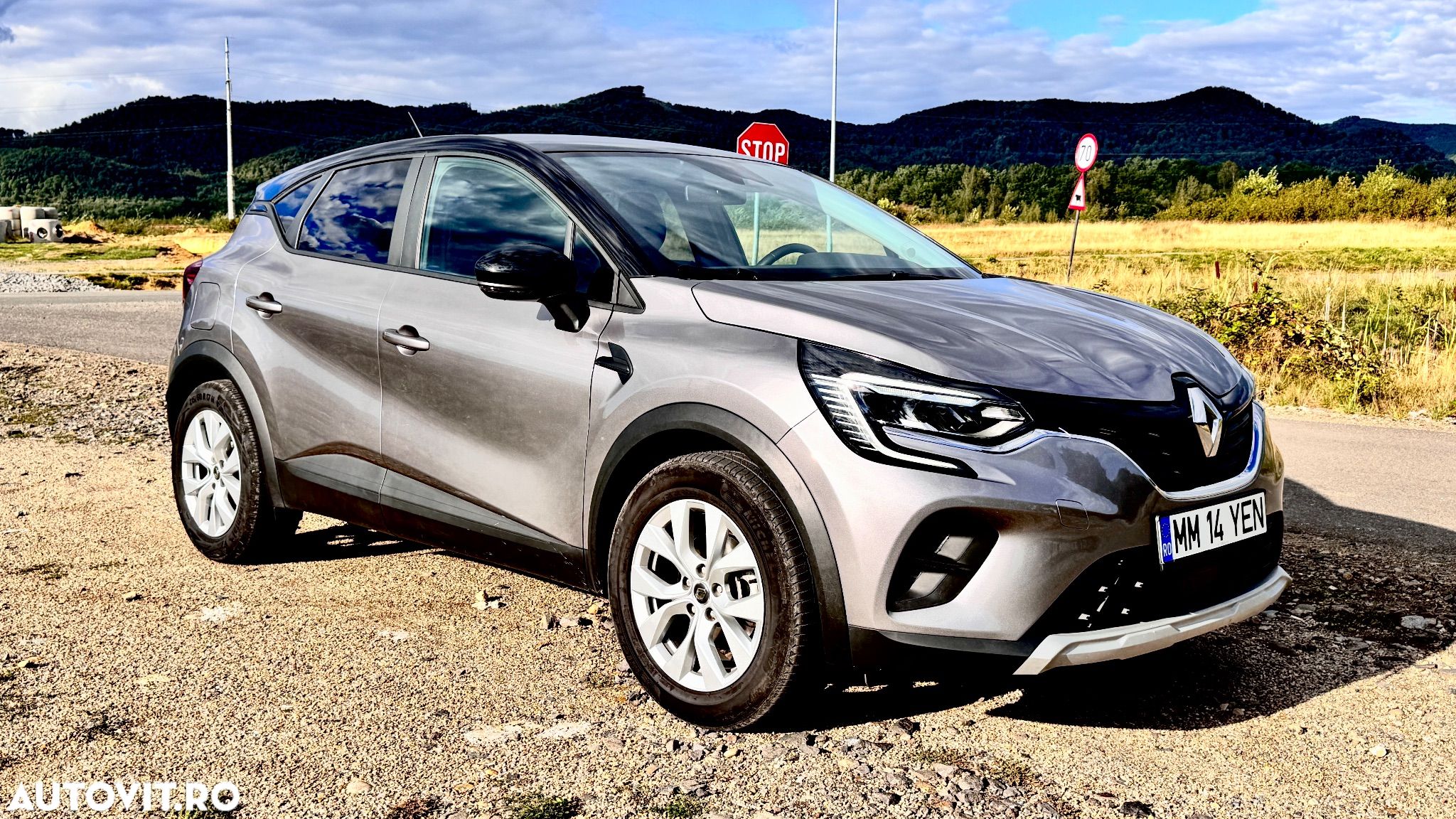 Renault Captur E-TECH Full Hybrid 145 Equilibre - 1
