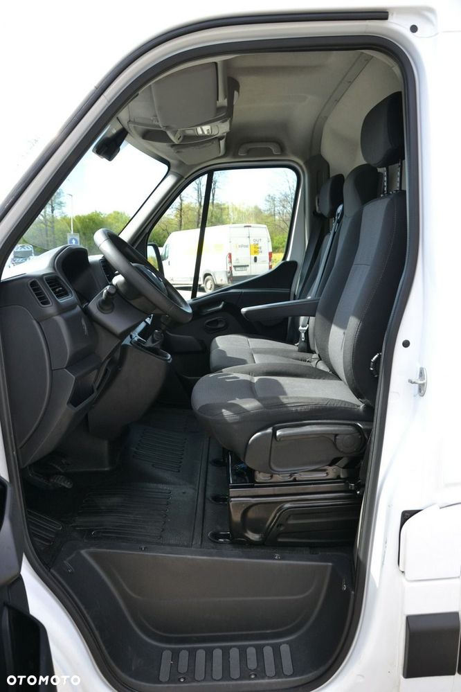 Renault Master - 13