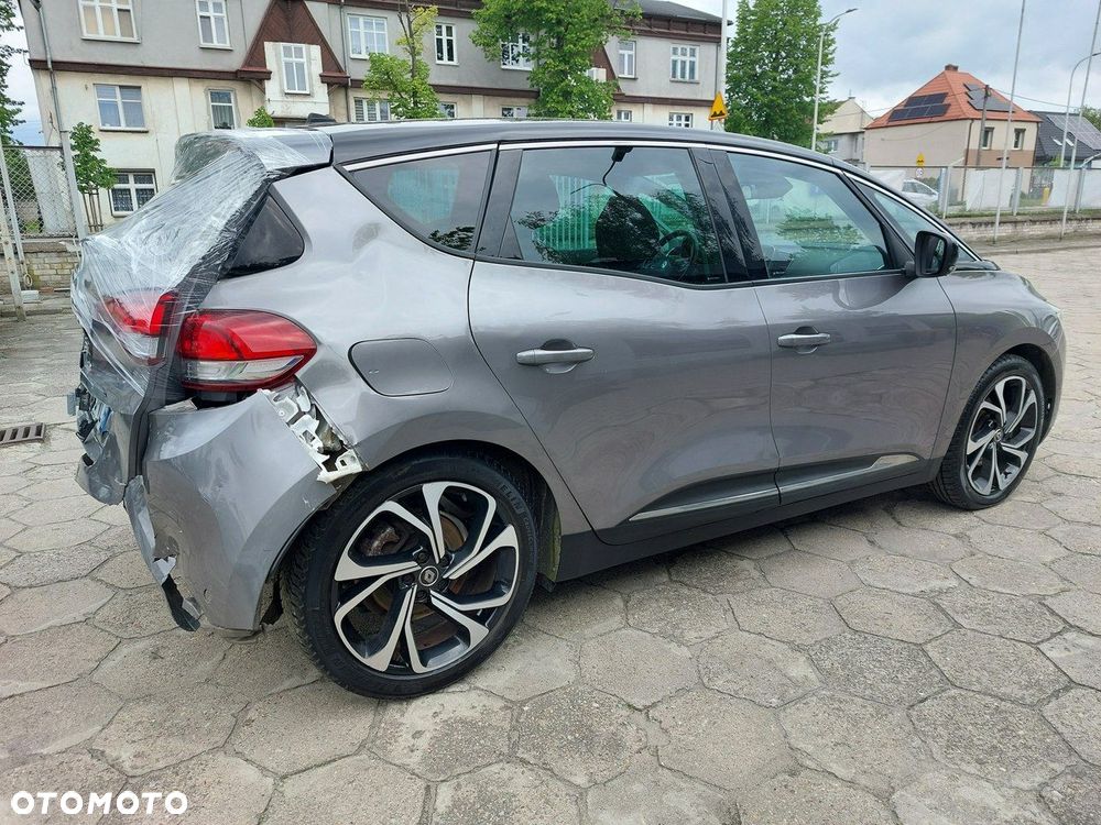 Renault Scenic - 10