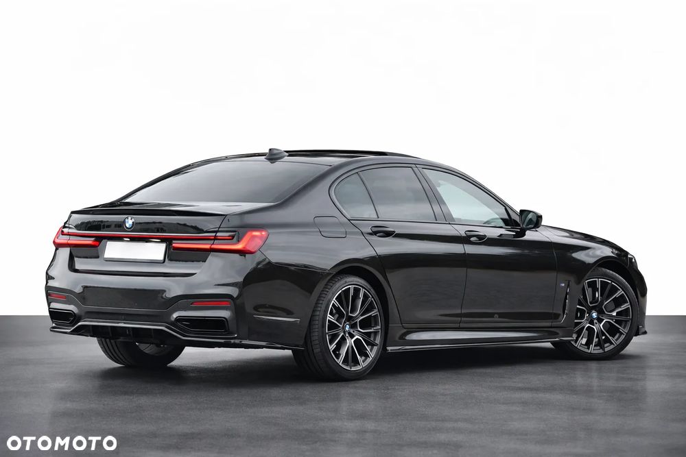 BMW Seria 7 - 18