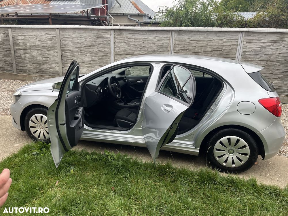 Mercedes-Benz A 180 - 9