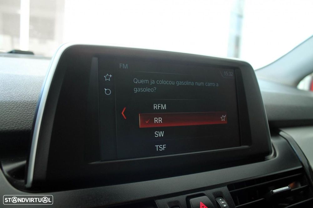 BMW 216 Active Tourer d Auto - 15