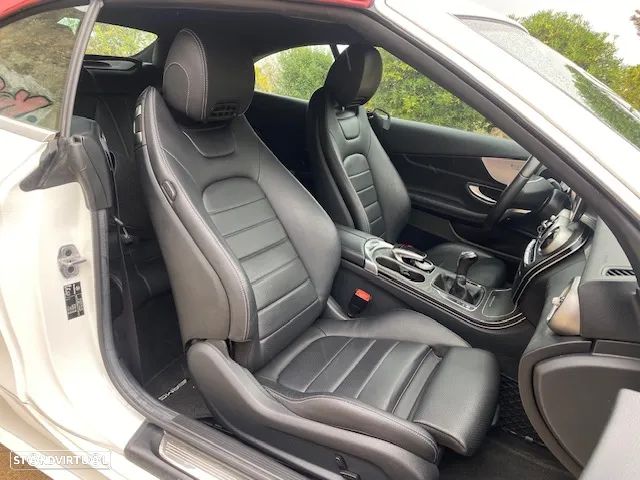 Mercedes-Benz C 180 AMG Line - 40