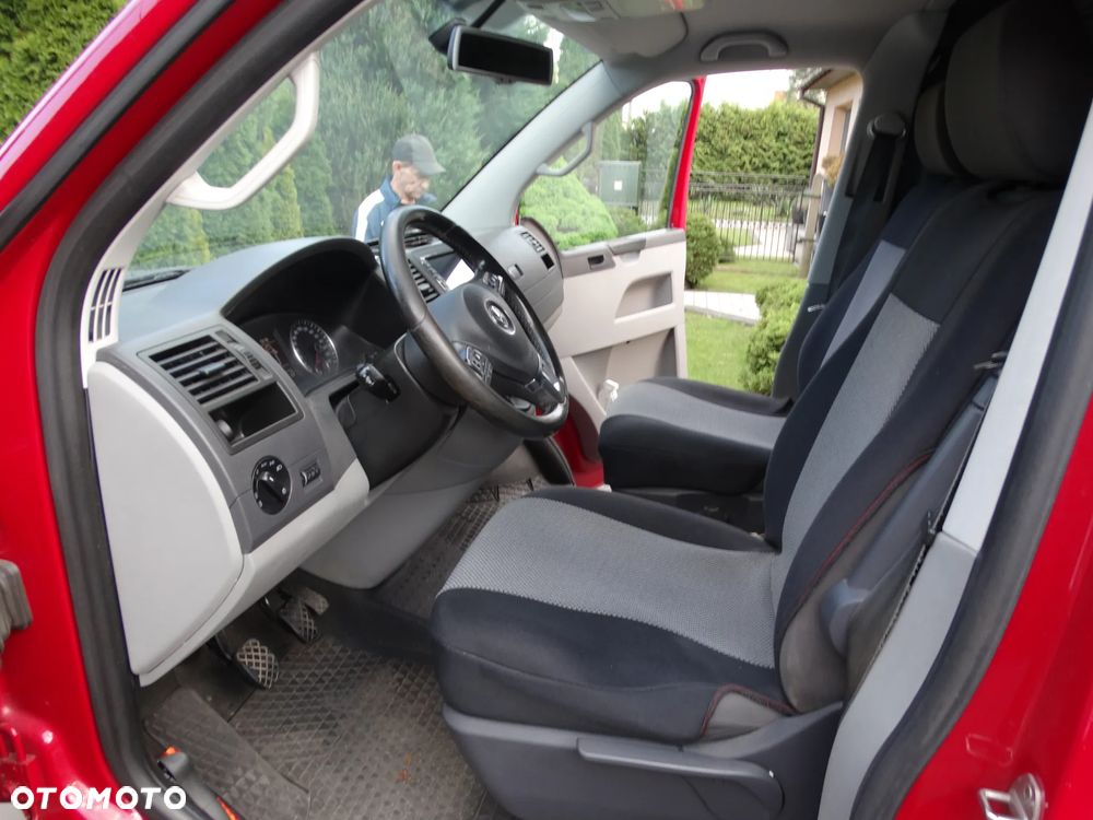Volkswagen Transporter - 8