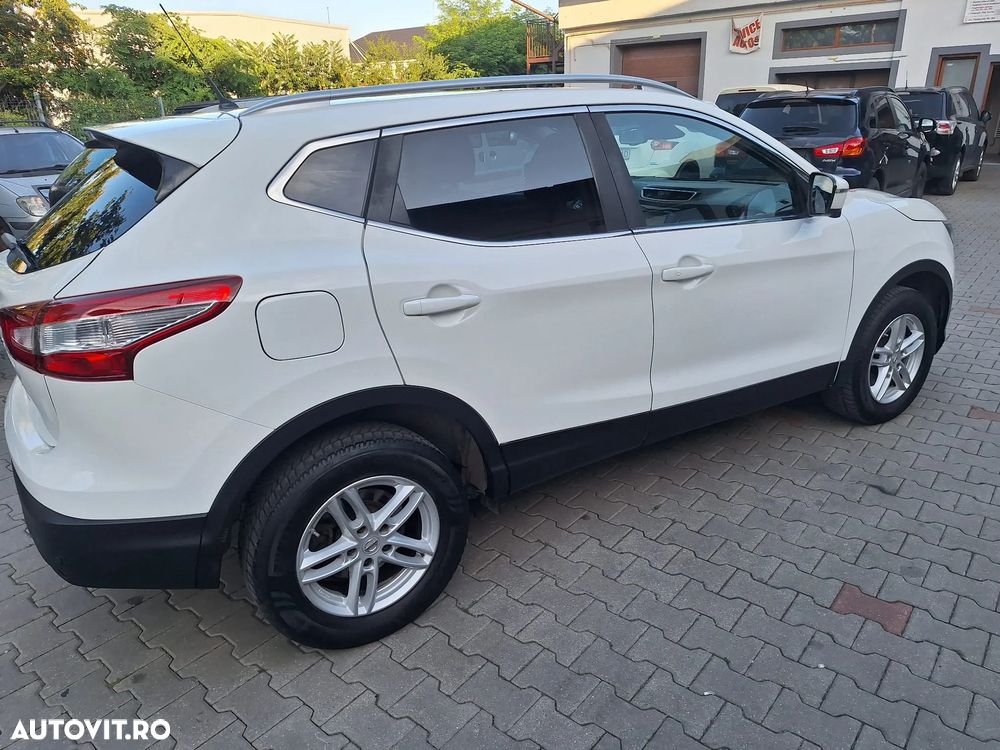Nissan Qashqai 1.2 DIG-T 360 - 3