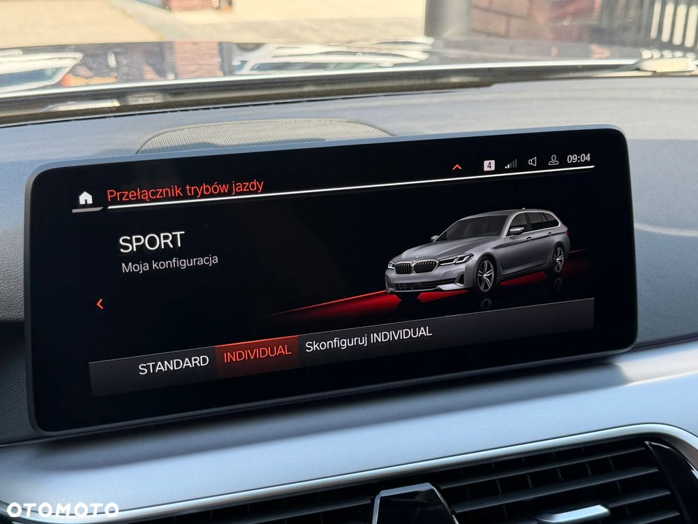 BMW Seria 5 520d mHEV - 16