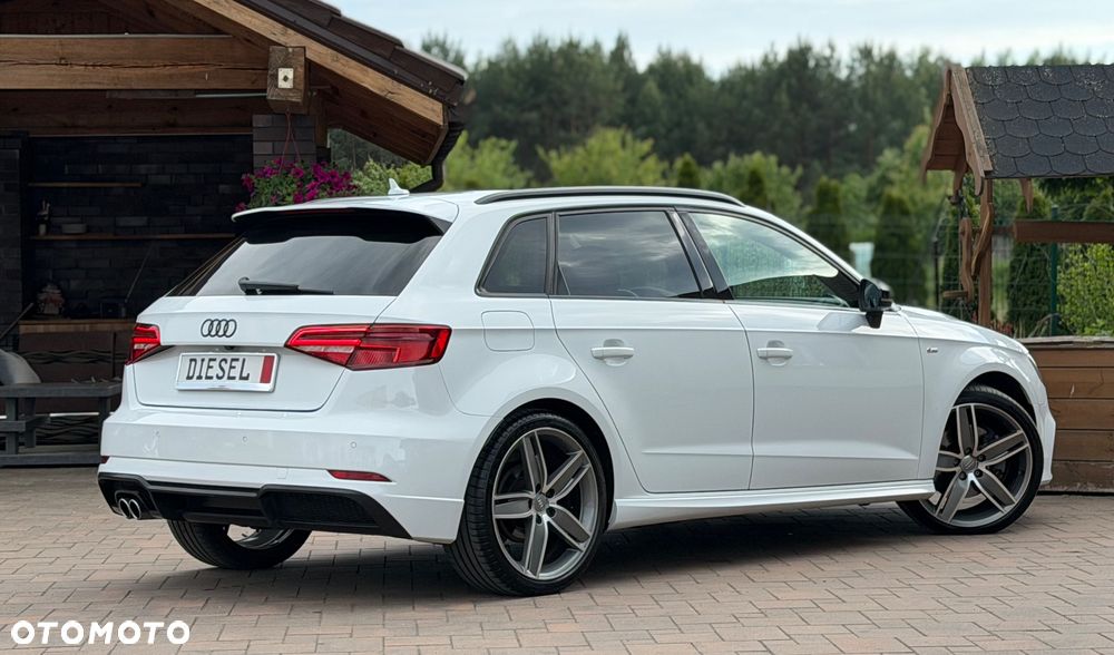 Audi A3 Sportback 2.0 TDI (clean diesel) quattro S tronic S line Sportpaket - 18