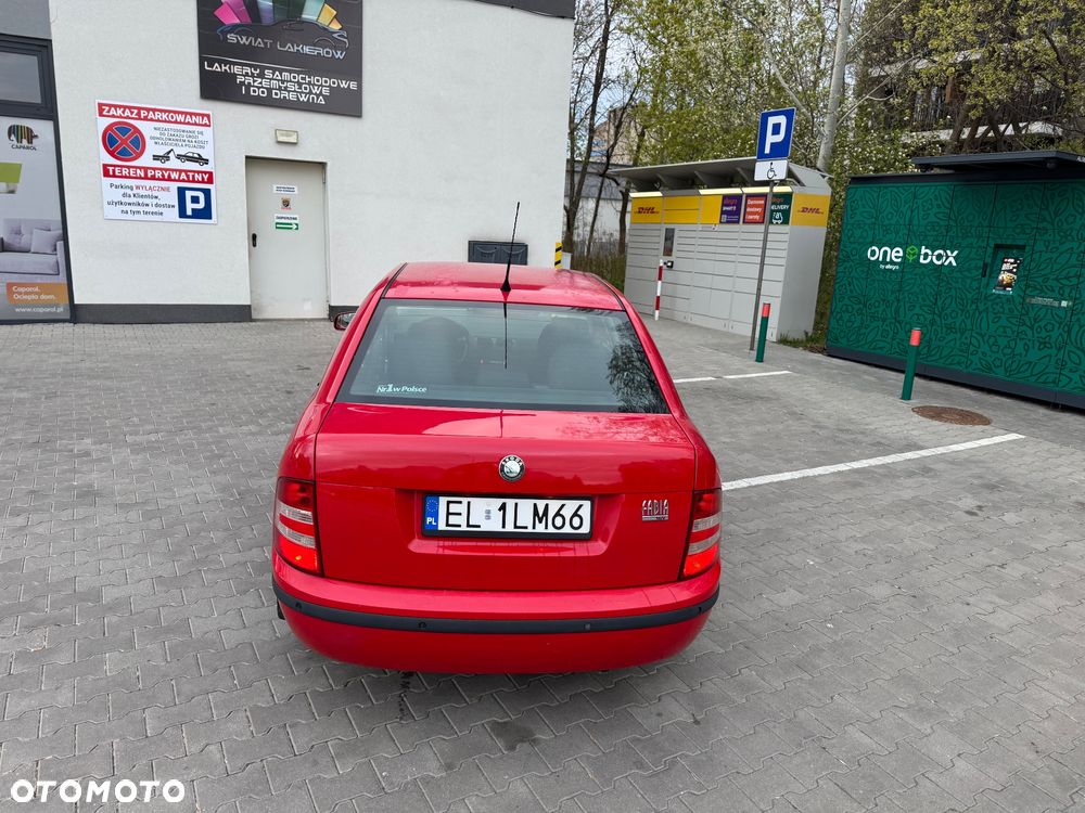 Skoda Fabia 1.4 16V Classic + - 6