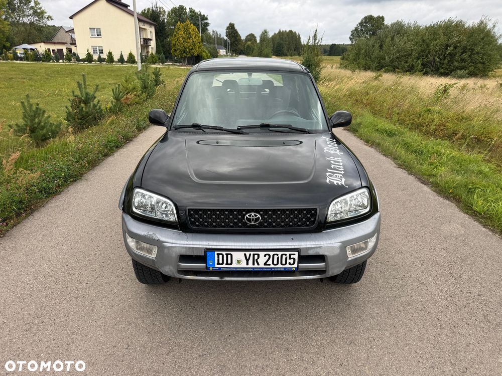 Toyota RAV4 - 2