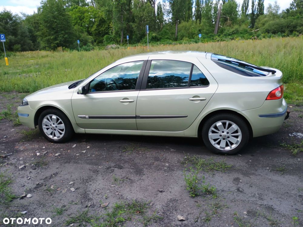 Renault Laguna - 1