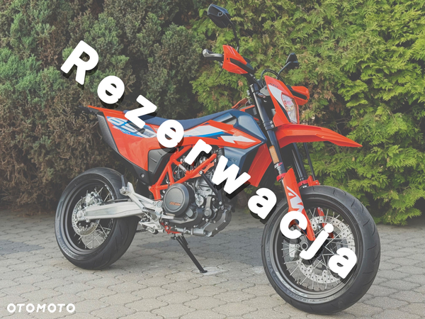 KTM SMC