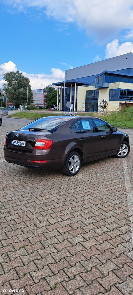 Skoda Octavia 1.4 TSI Ambition - 12