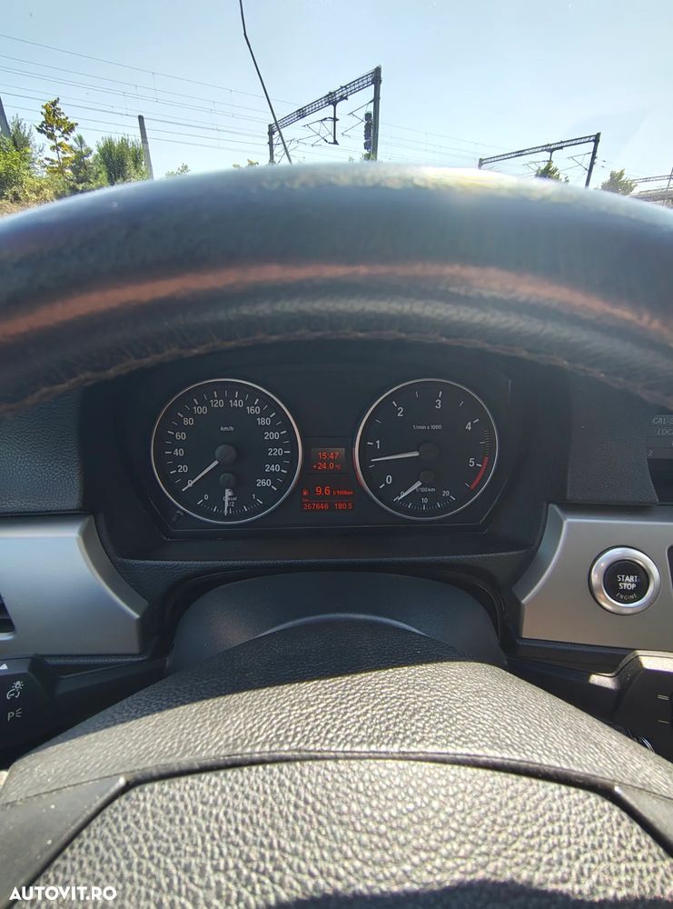 BMW Seria 3 325d - 13