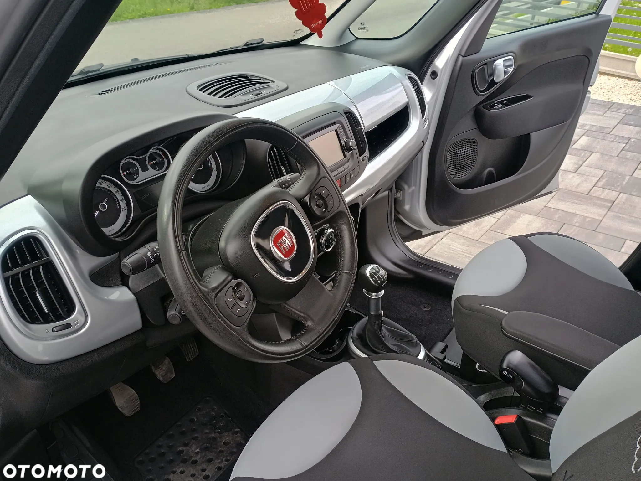 Fiat 500L 1.4 16V - 13