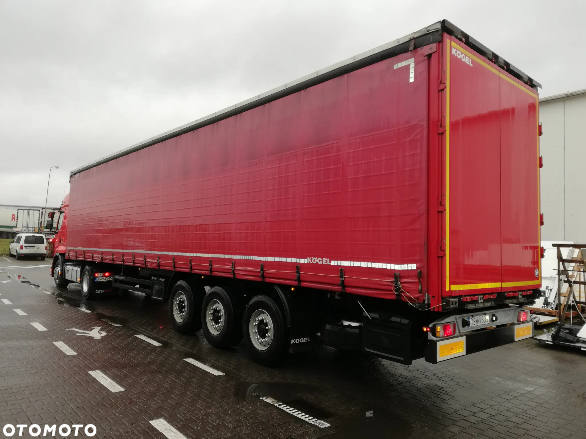 Kögel SN24 - 10