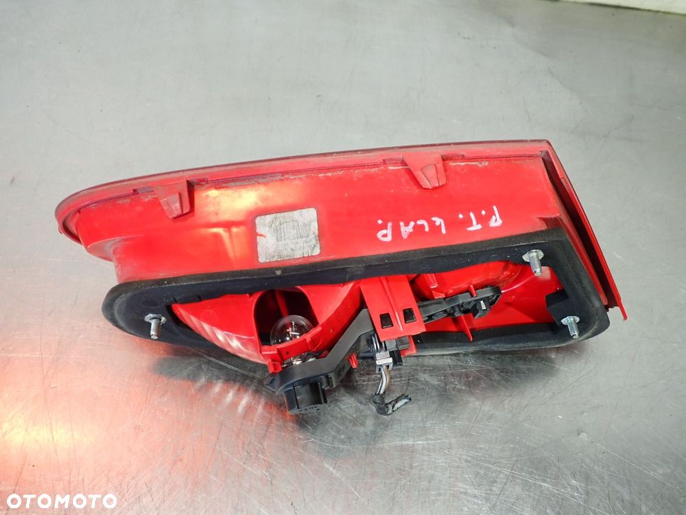 LAMPA PRAWA TYLNA KLAPA SEAT LEON II - 5