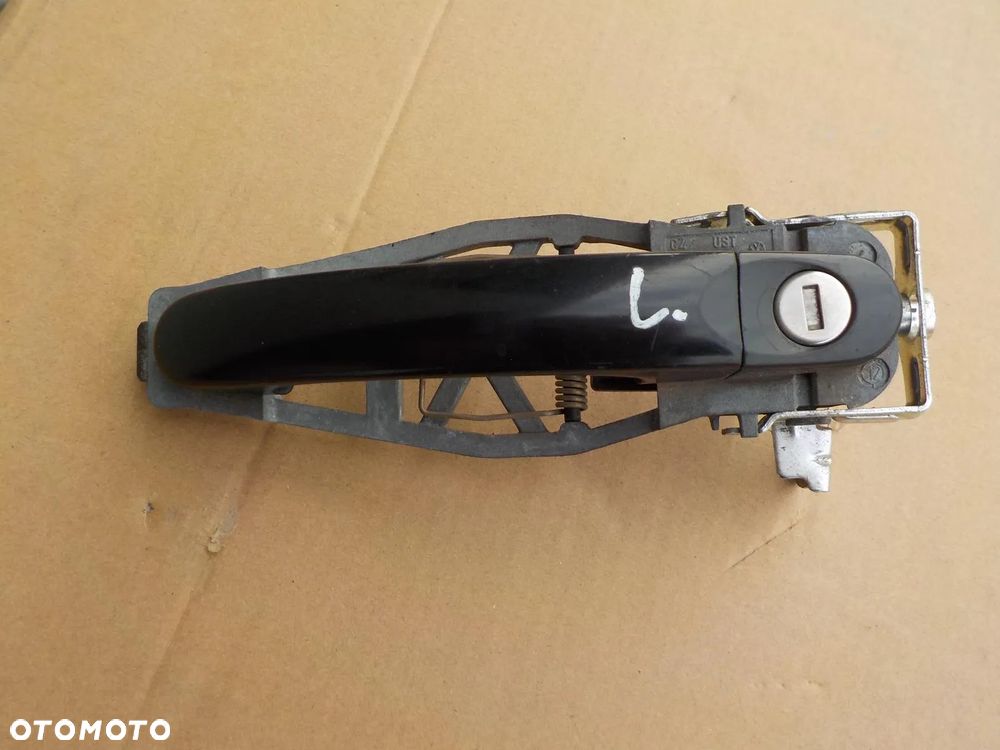 VW T5 T6 KLAMKA LEWA ZEWNĘTRZNA - 1