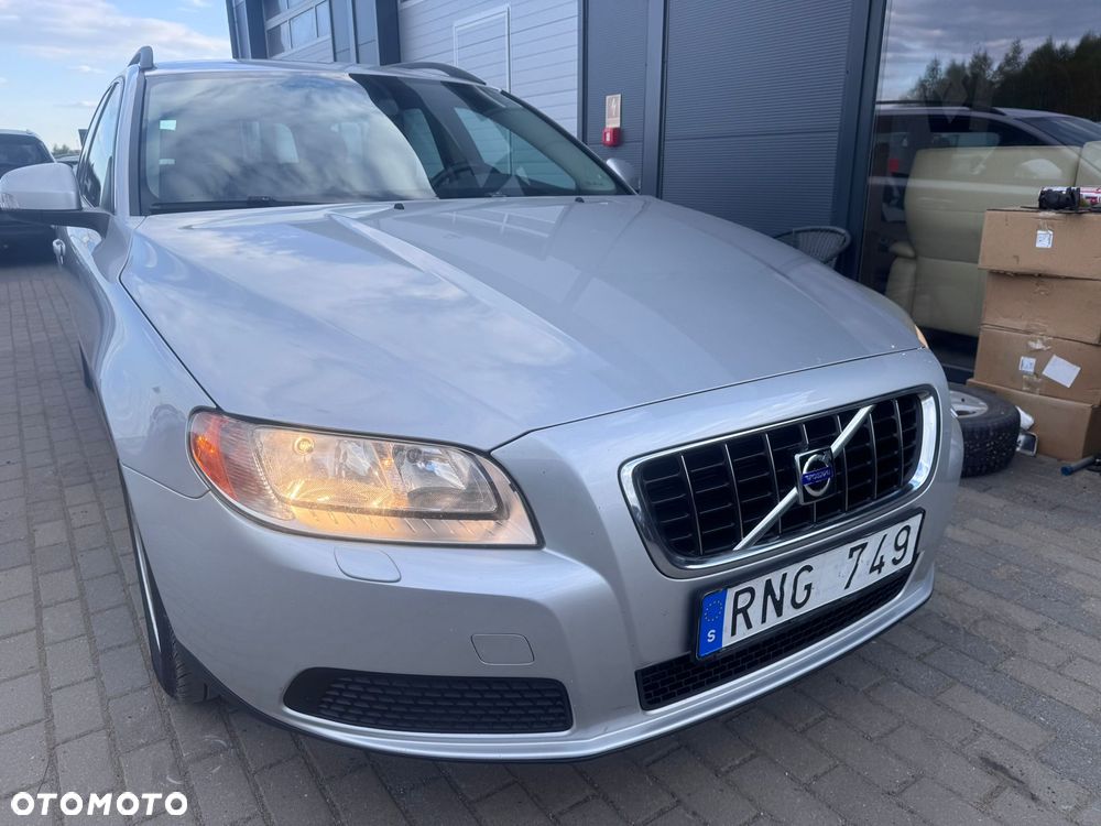 Volvo V70 2.5T Summum - 11