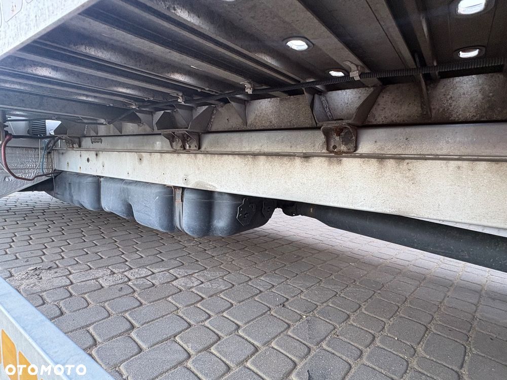 Volkswagen Crafter - 15