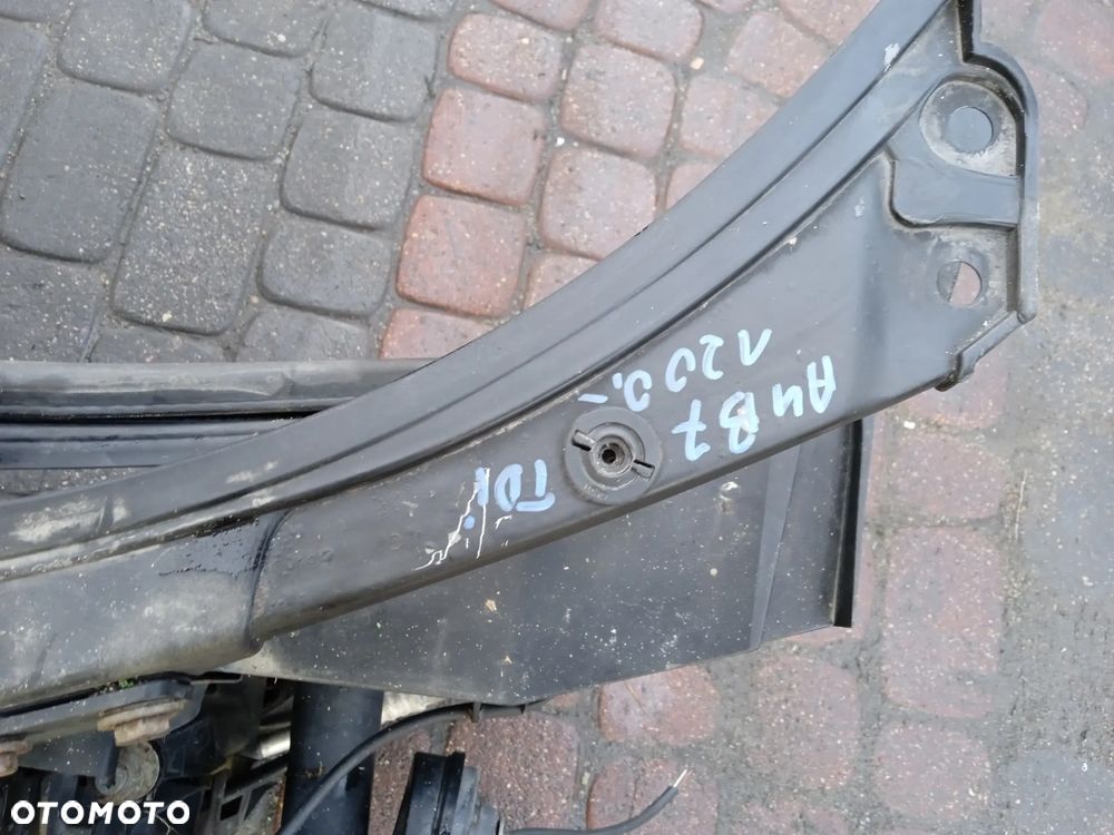 PAS PRZEDNI AUDI A4 B7 KOMPLETNY TDI - 5