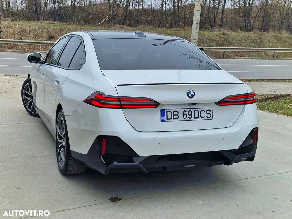 BMW Seria 5 520i Aut. - 11