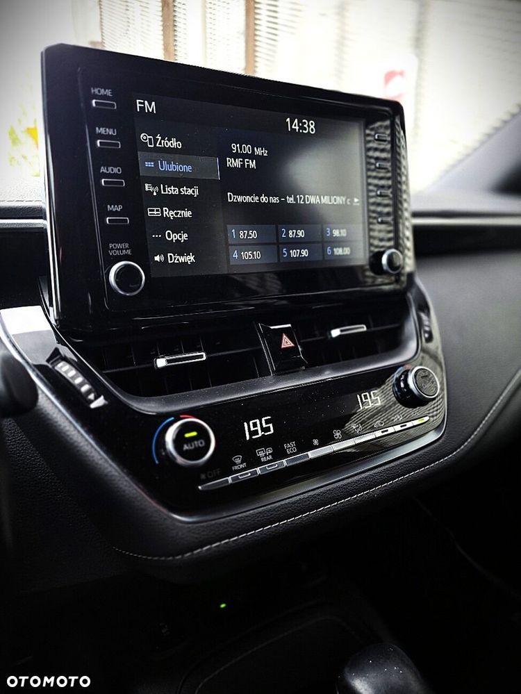 Toyota Corolla - 11