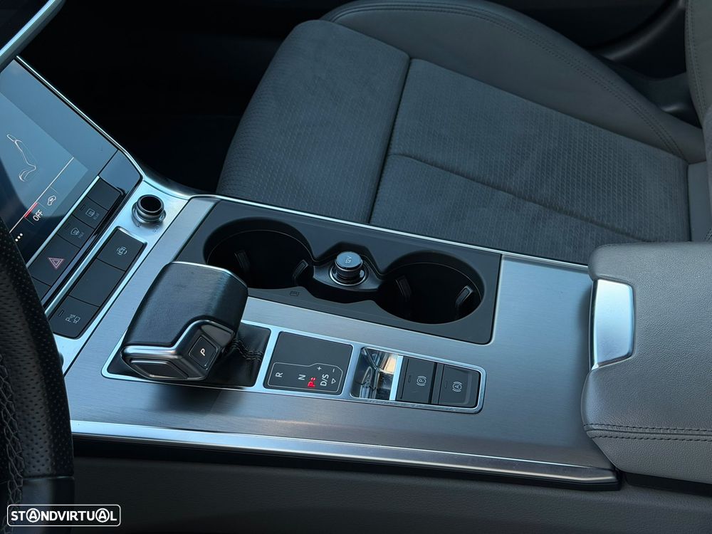 Audi A6 Avant 55 TFSIe quattro Sport S tronic - 13