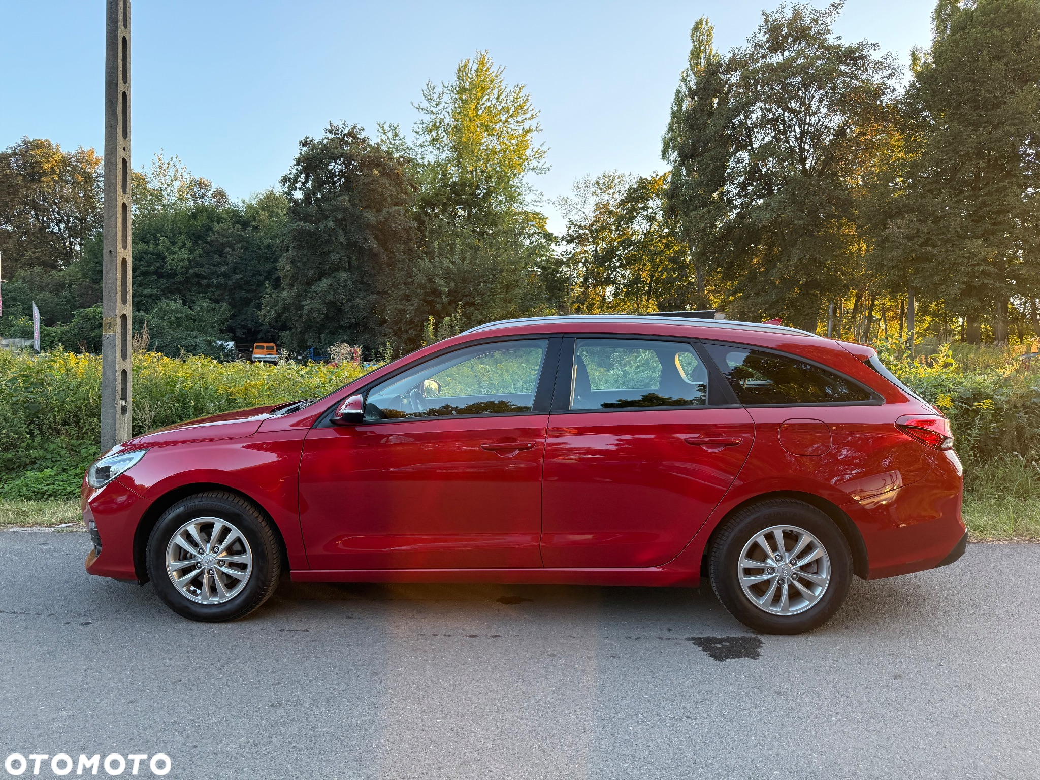 Hyundai i30 Kombi 1.4 Select - 3