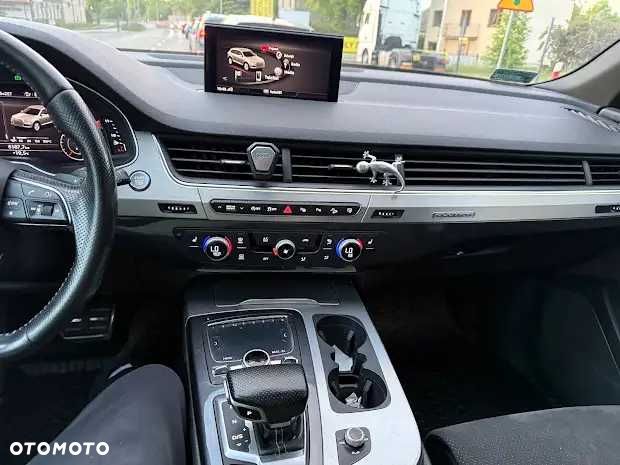 Audi Q7 - 8