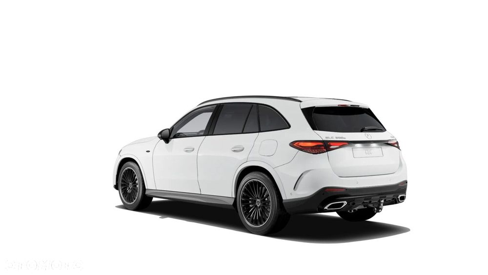 Mercedes-Benz GLC - 13