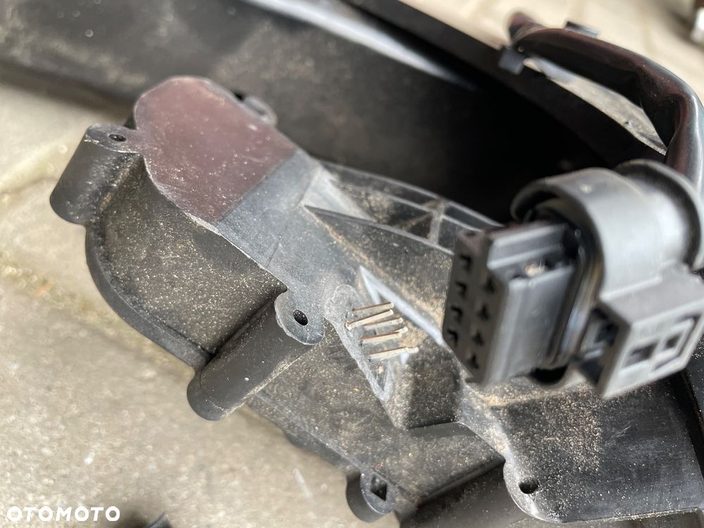 Hak holowniczy elektryczny Volvo  XC 40 II  32270801 - 9