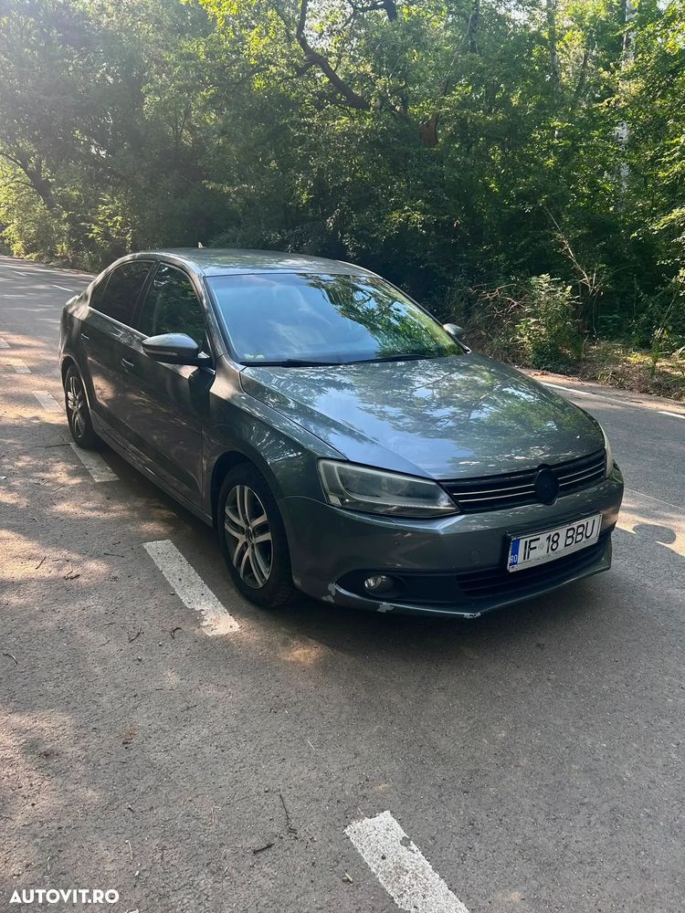 Volkswagen Jetta 1.6 TDI DPF Comfortline - 10