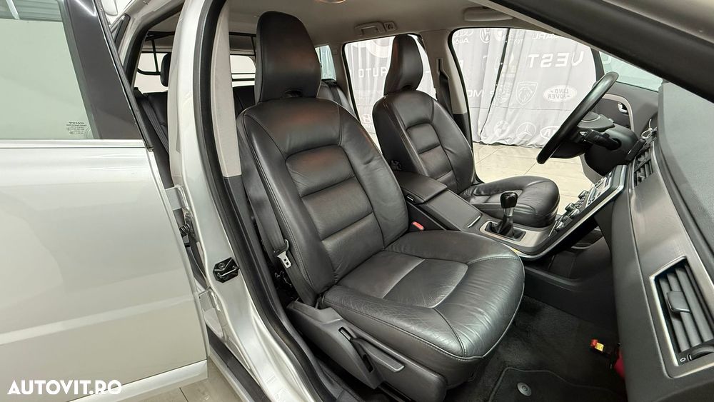 Volvo V70 1.6D DRIVe Summum - 19