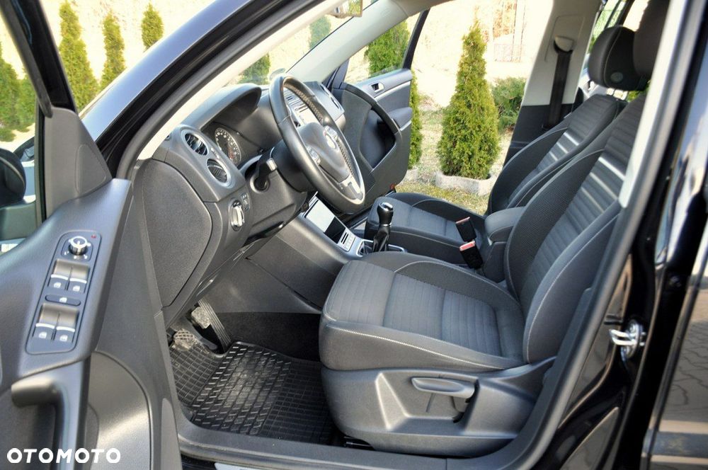 Volkswagen Tiguan - 22