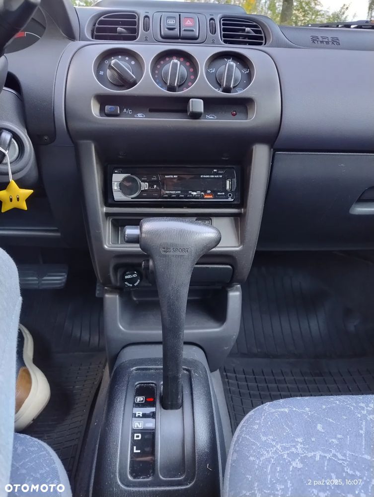 Nissan Micra 1.4 Comfort High CVT - 4