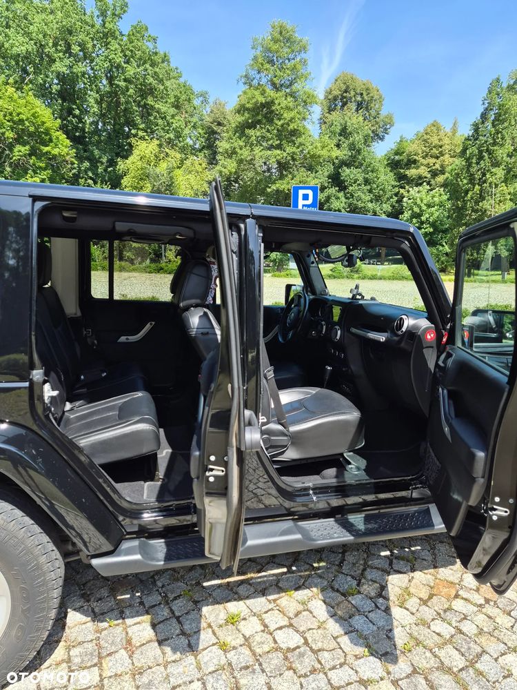 Jeep Wrangler Unlimited 2.8 CRD Automatik Sahara - 14