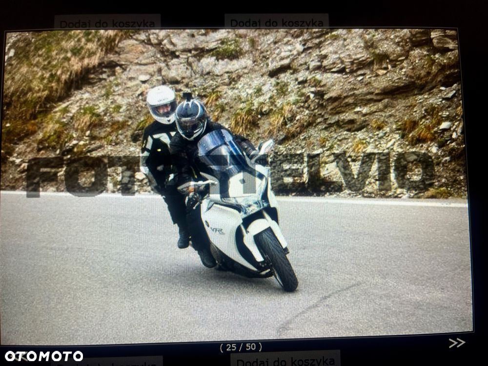 Honda VFR - 21