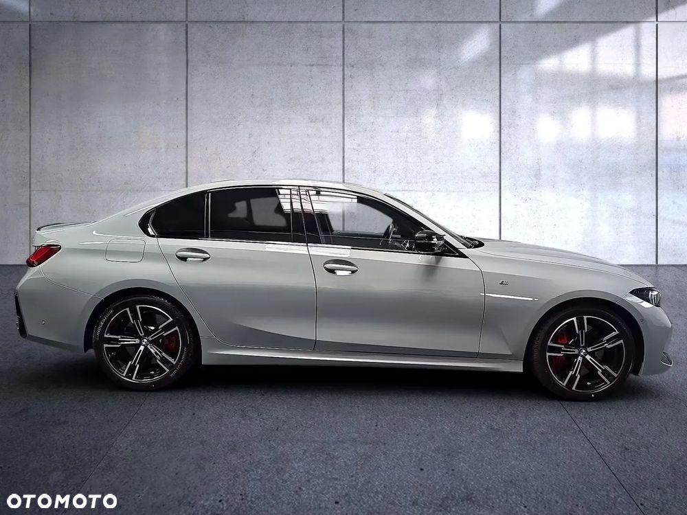 BMW Seria 3 M340i xDrive mHEV sport - 11
