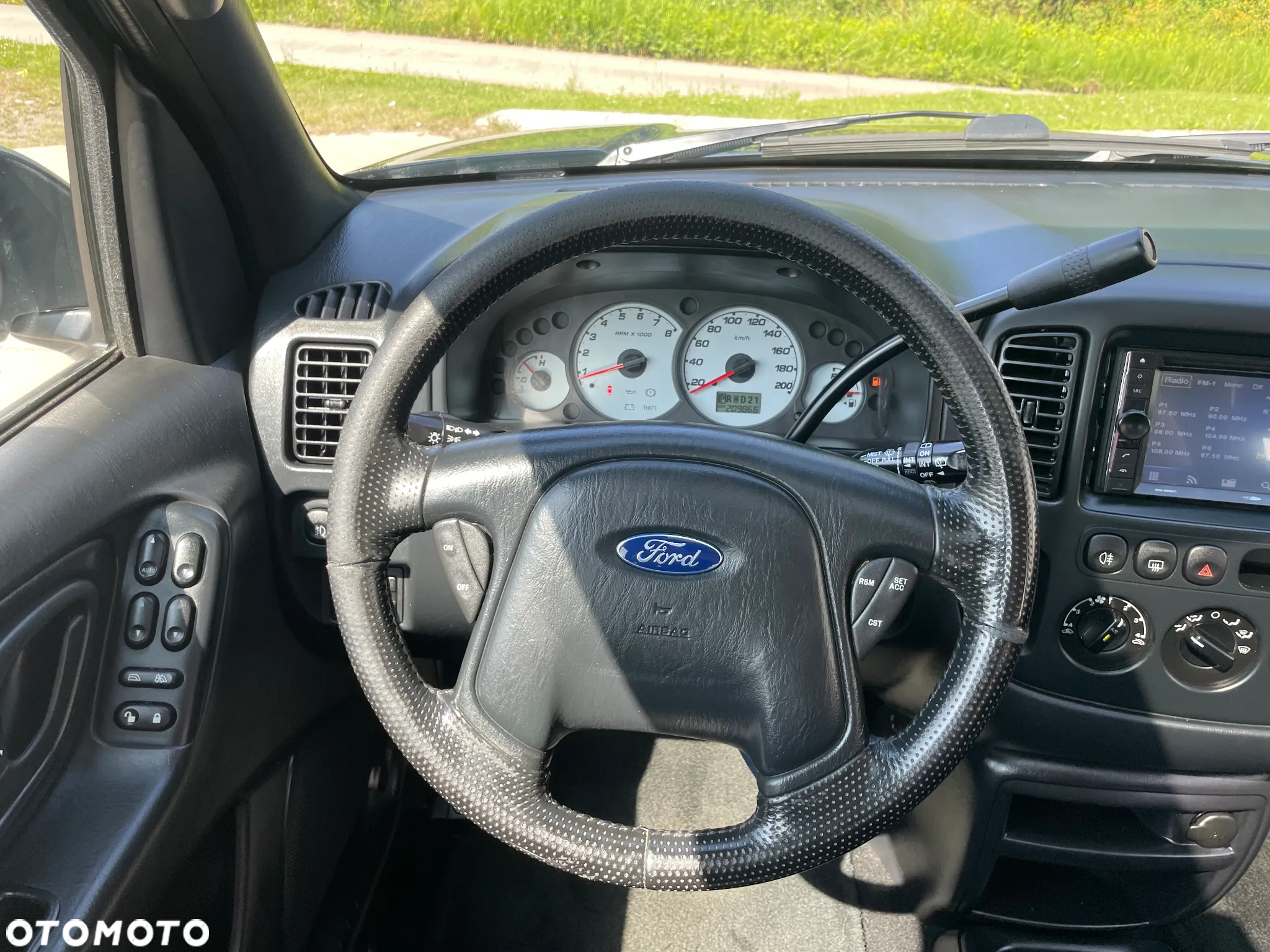 Ford Maverick 3.0 V6 Limited - 20