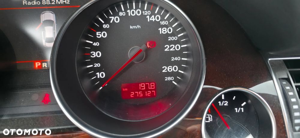 Audi A8 4.2 FSI Quattro - 4