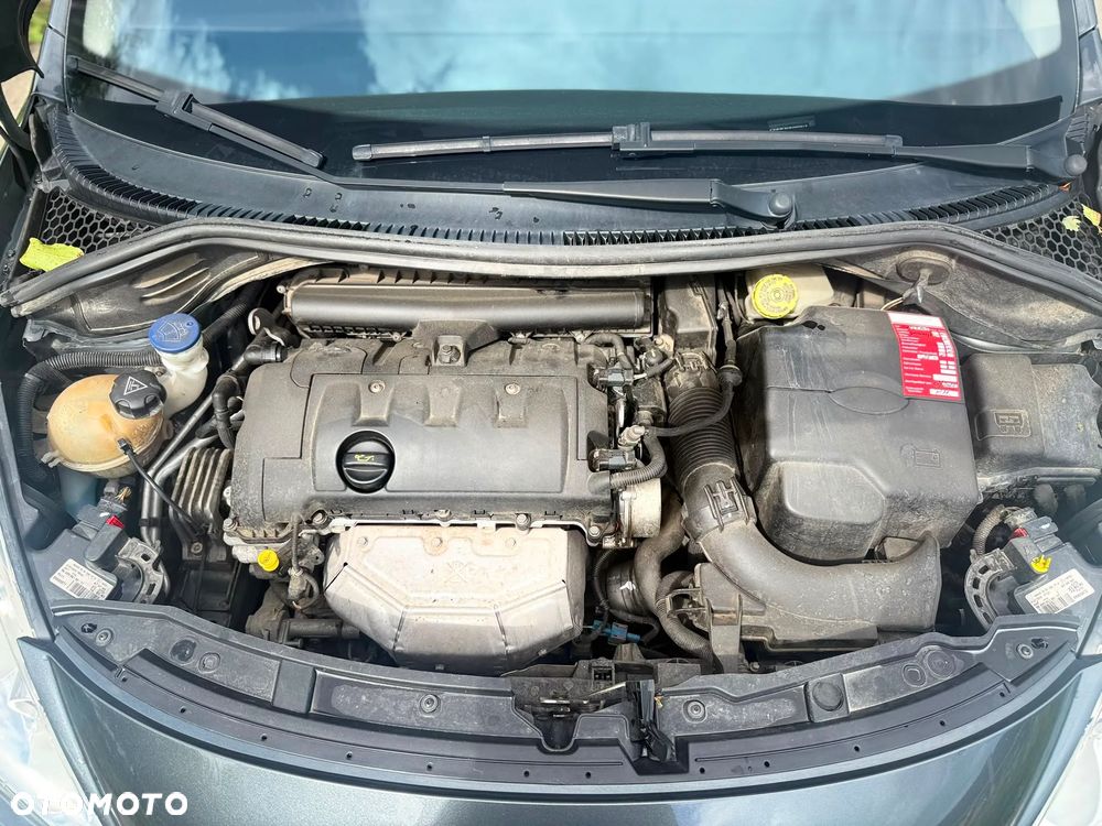 Peugeot 207 95 VTi Tendance - 13