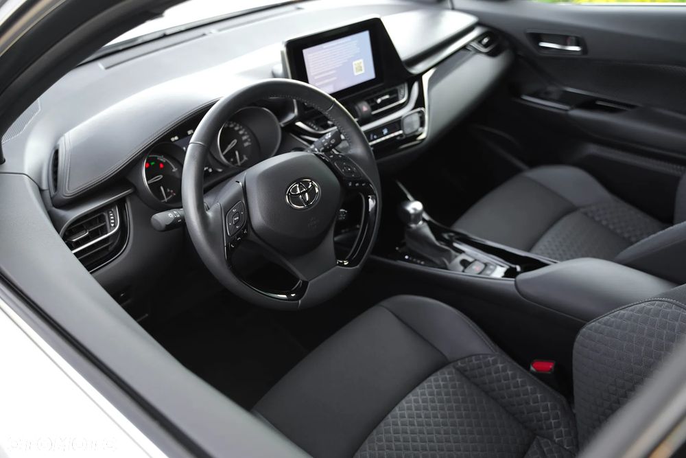 Toyota C-HR - 20