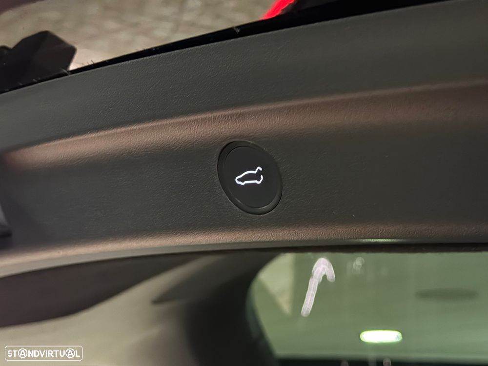 Tesla Model Y Long Range Tração Integral - 9