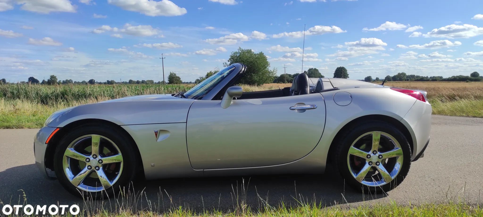 Pontiac Solstice - 1