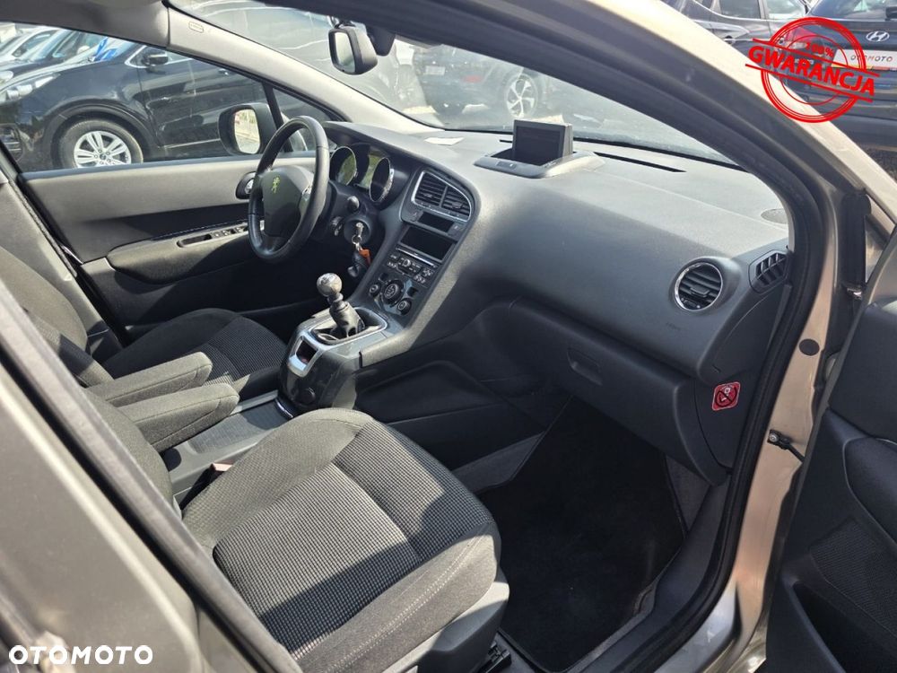 Peugeot 5008 2.0 HDi Family - 21