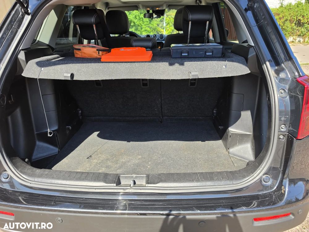 Suzuki Vitara 1.4 ALLGRIP Luxus - 10